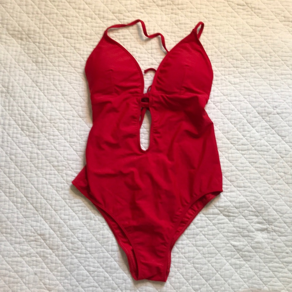 One piece swimsuit